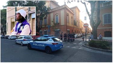 Omicidio di Modena, fermati i due aggressori del giovane accoltellato. Sindaco: “Indagini rapide”