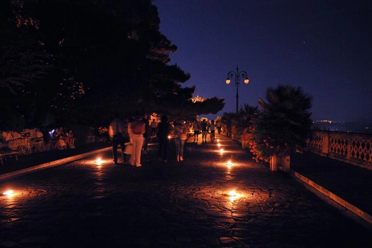 Notte di San Lorenzo, dove vedere le stelle nelle Marche (foto: Calici di stelle a Osimo)