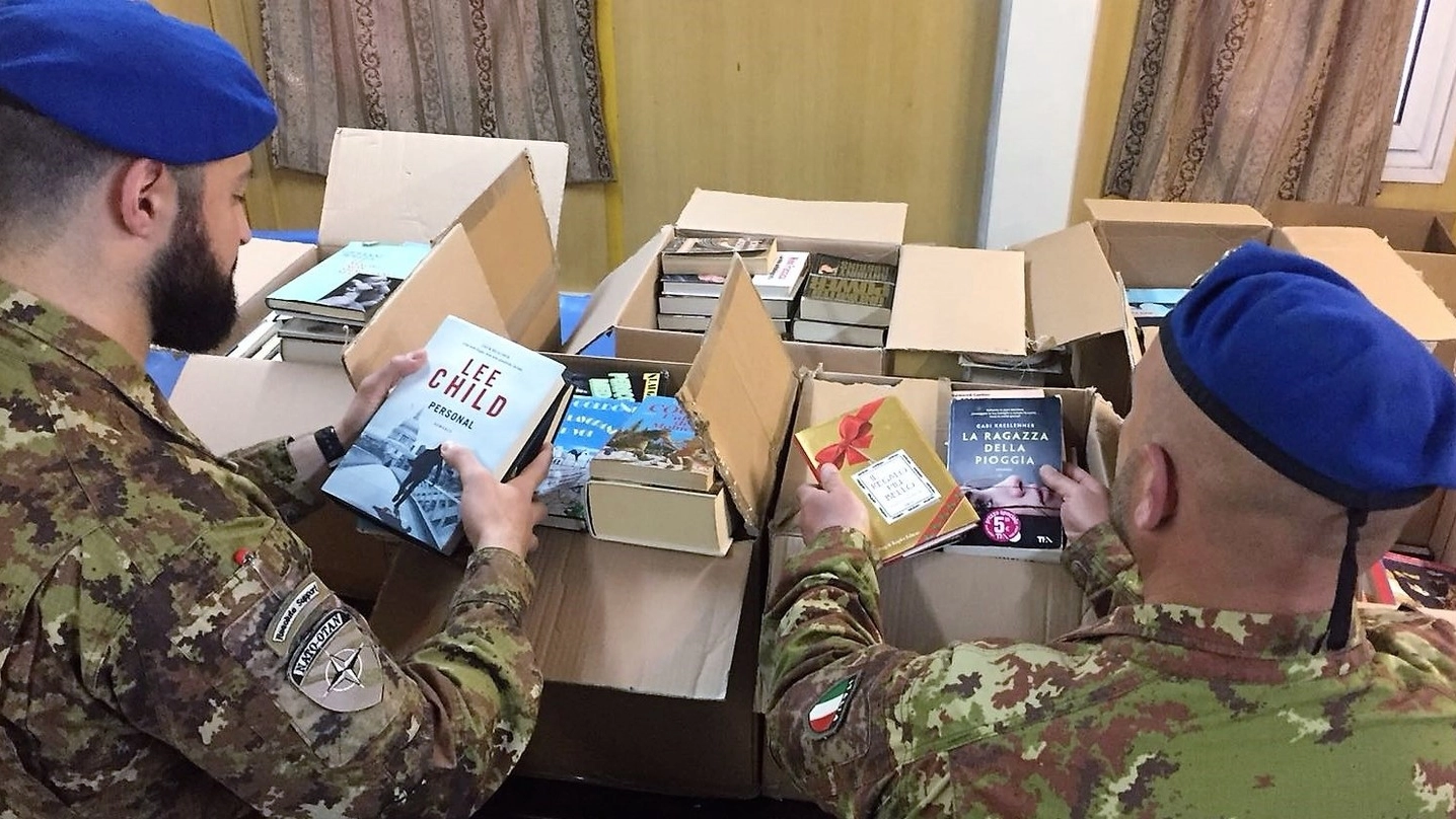 I libri donati all’Esercito