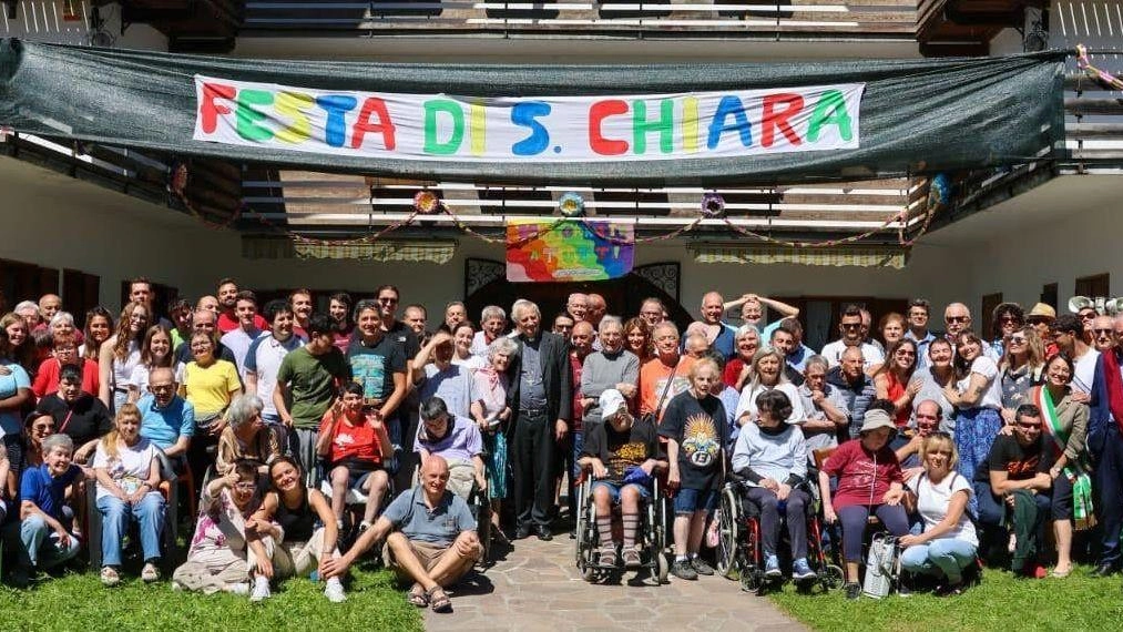 La Casa di santa Chiara compie cinquant’anni  Il cardinale Zuppi in Cadore per la grande festa