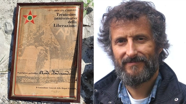 Reggio Emilia, ritrova nel fiume Secchia un quadretto col riconoscimento dato al partigiano Ferdinando Chiodi
