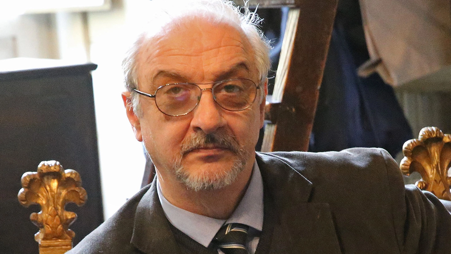 Il professor Riccardo Paolo Uguccioni