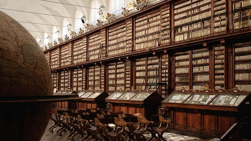 Una sala della Biblioteca Oliveriana