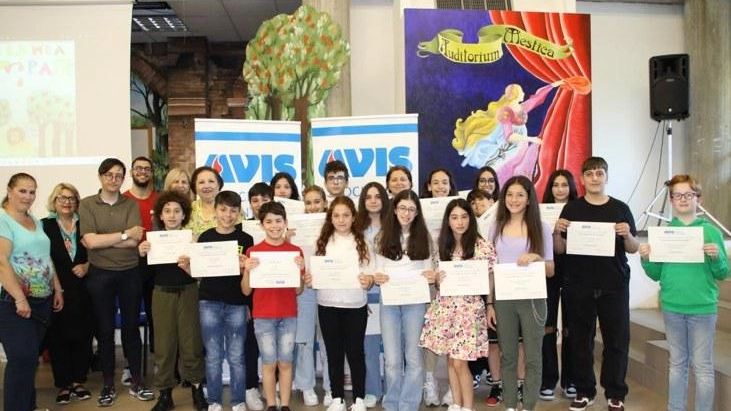 L’Avis premia i dodici studenti più "curiosi"