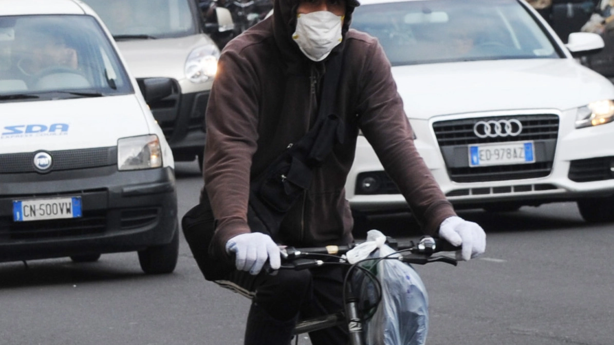 Smog Bologna, il Comune annuncia il pugno duro (Foto di repertorio Newpress)
