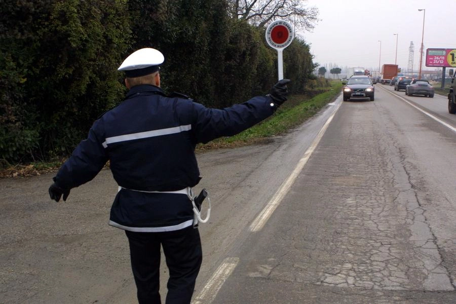 blocco traffico in Emilia Romagna fino al 30 novembre per allerta smog, il divieto a Piace