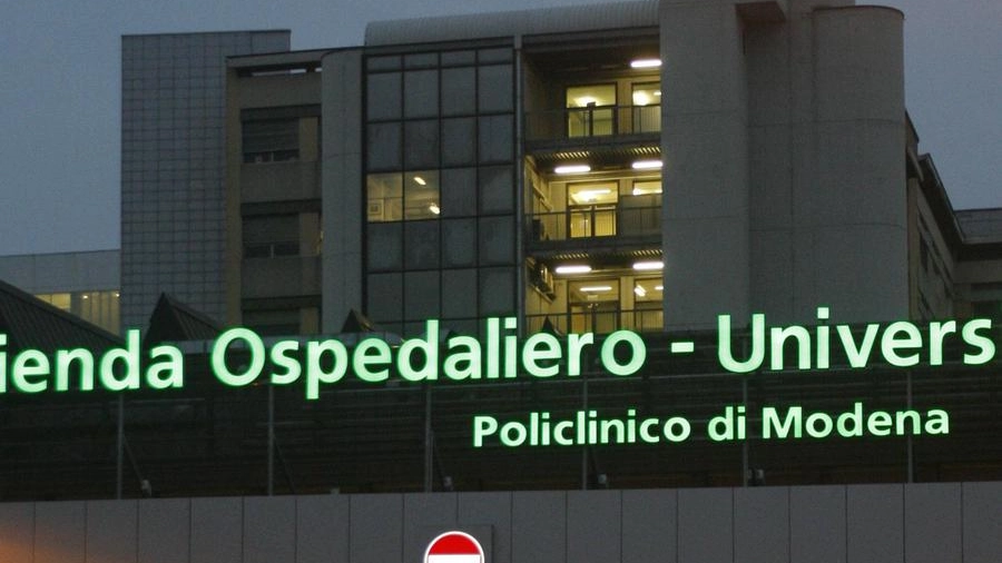 L'ingresso del Policlinico di Modena