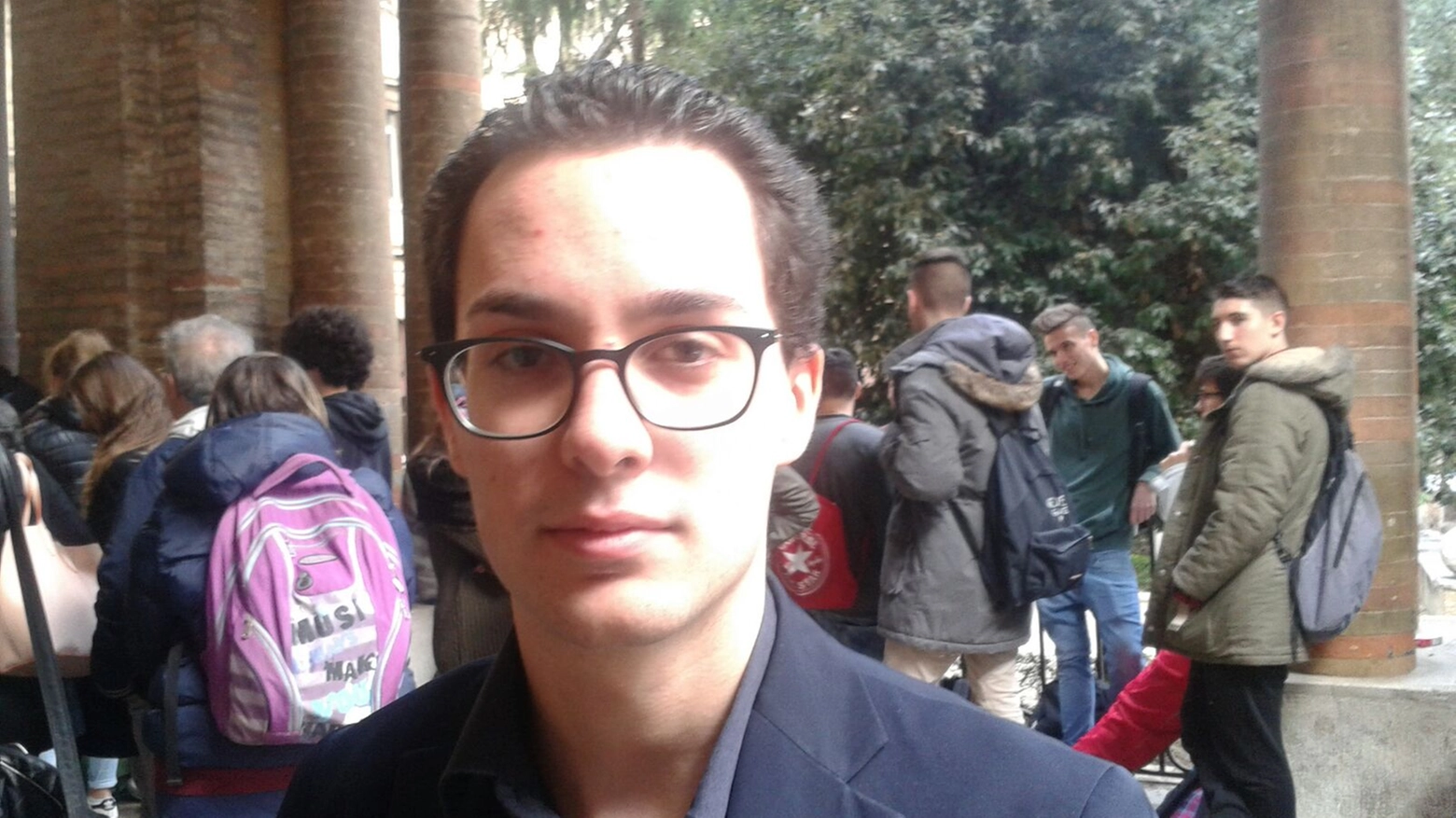 Emanuele Di Silvestro, lo studente che sa a memoria 34 canti di Dante