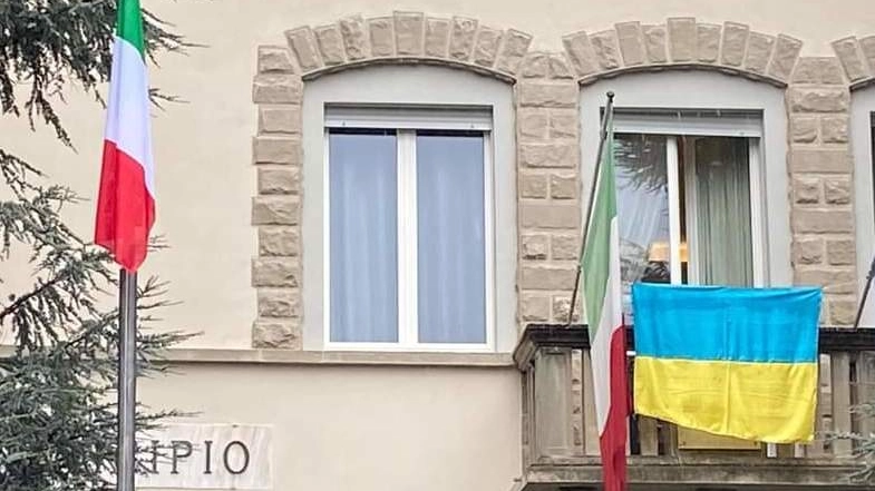 La bandiera ucraina al municipio di Sarsina