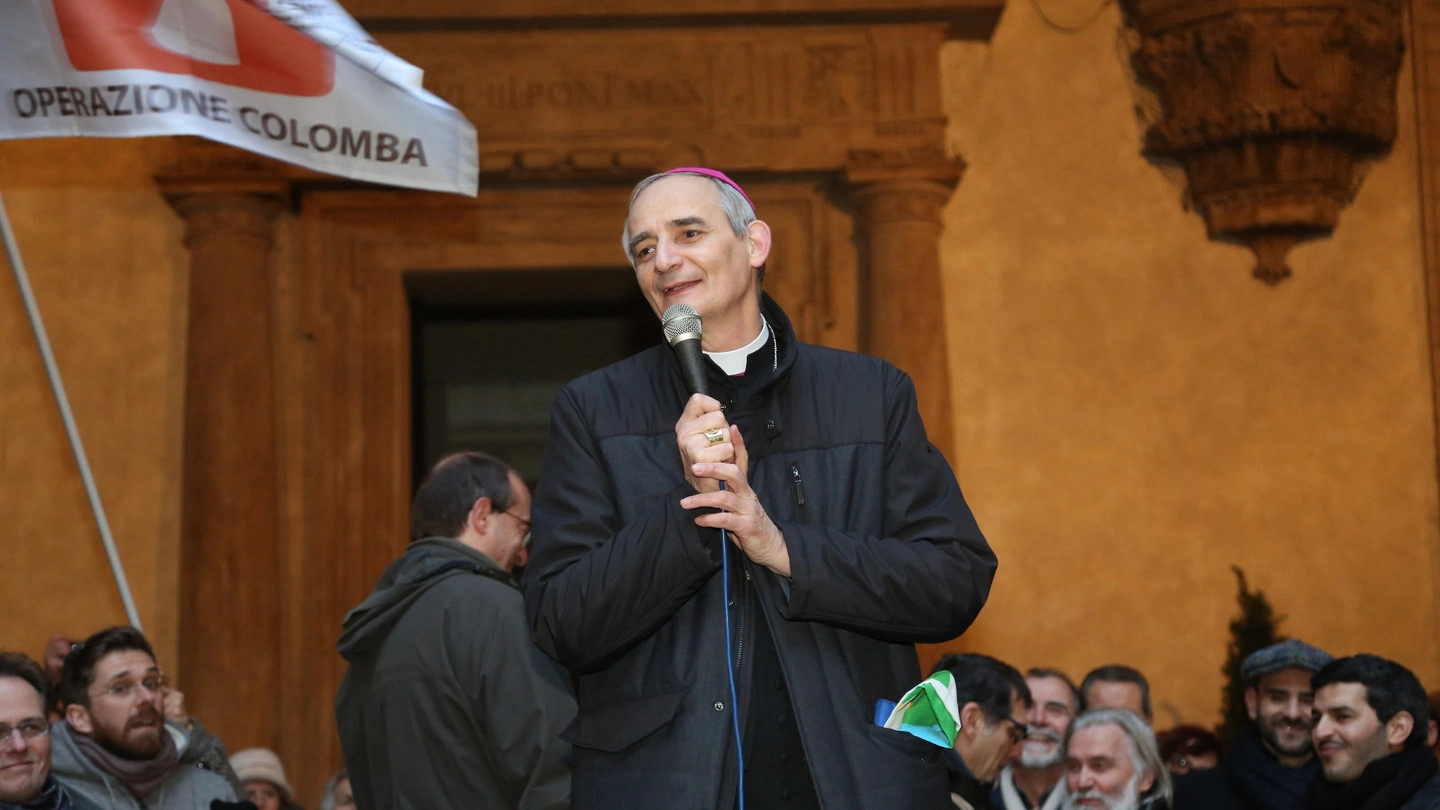 Monsignor Zuppi alla marcia per la pace