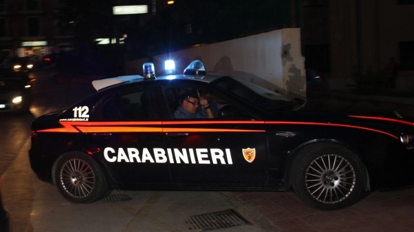 Telecamere al vaglio dei carabinieri che indagano sui due furti