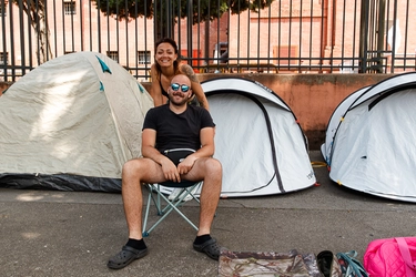 Vasco Rossi, il concerto a Bologna. Il popolo del Kom in prima linea: tende davanti al Dall’Ara
