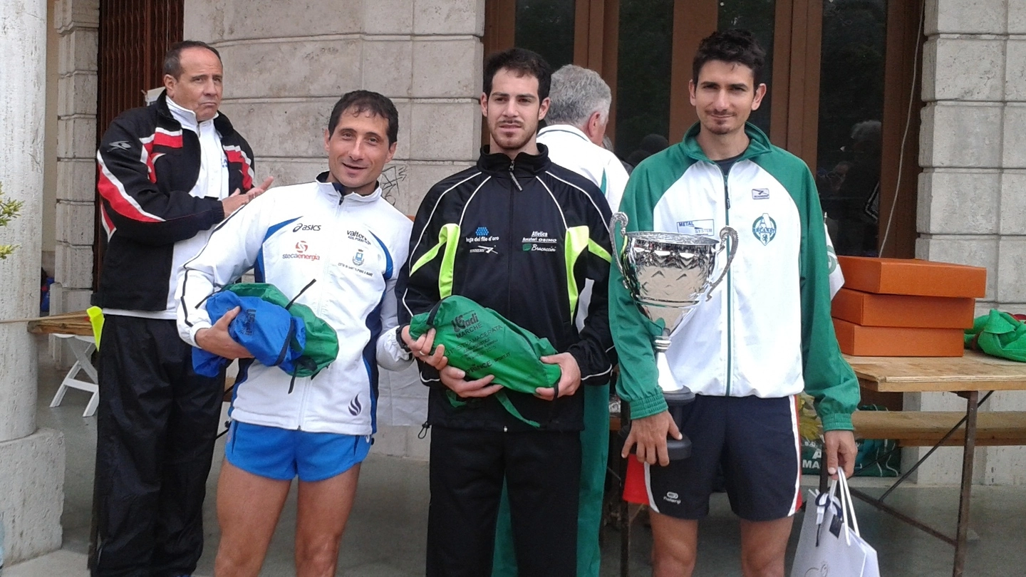 Da destra: Marco Campetti, Mattia Franchini  e Cristian Conti (foto Gabrielli) 