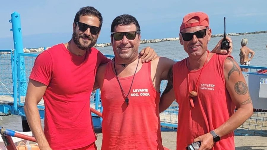 Romeo Bazzocchi, al centro, con Christian Cola e Antonio Maio