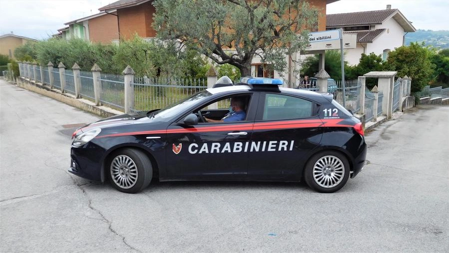 Omicidio a Belmonte Piceno, i carabinieri sul posto