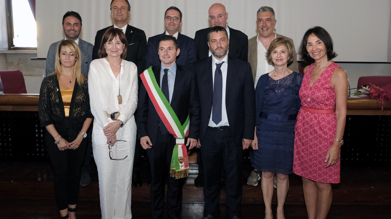 Il sindaco Fioravanti: "Saremo trasparenti": E l'ex primo cittadino Castelli lascia Forza Italia