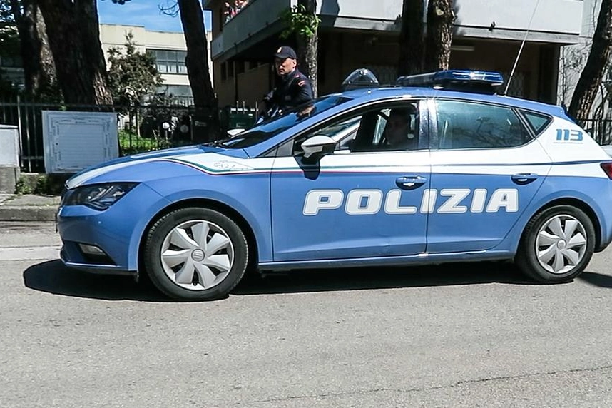 Omicidio a Rimini, la polizia sul luogo del delitto