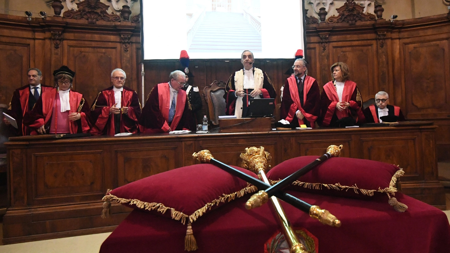 Al centro il presidente della Corte d’Appello Giuseppe Colonna all’apertura dell’anno giudiziario
