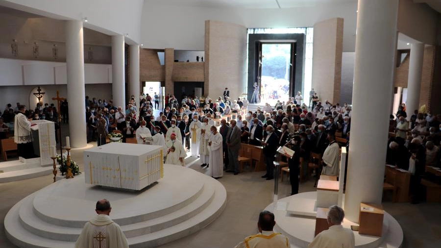 A Urbino la consacrazione e prima messa del Santuario del Sacro Cuore di Gesù
