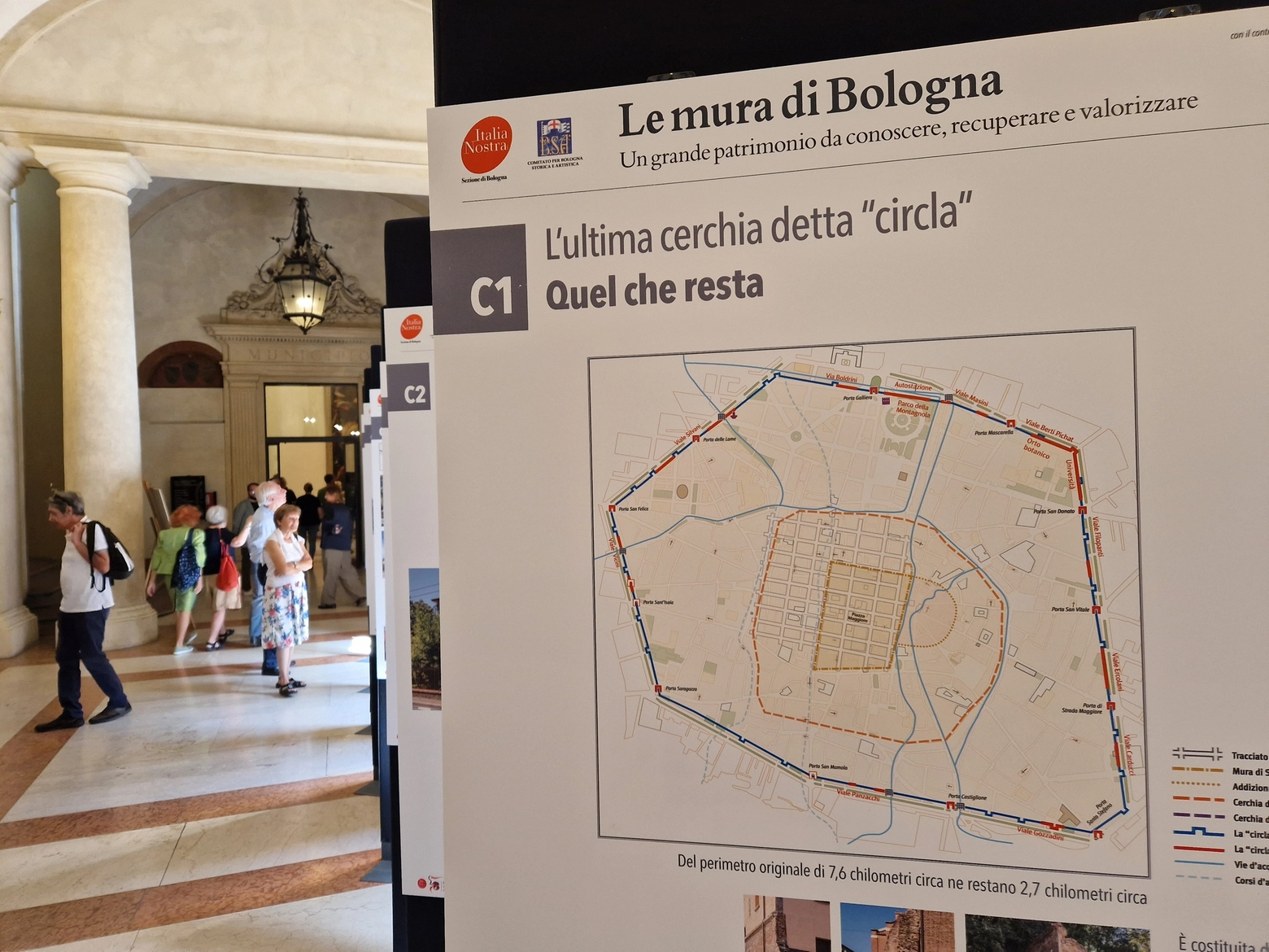 Le mura di Bologna in mostra dal 10 al 30 ottobre (foto Dire)