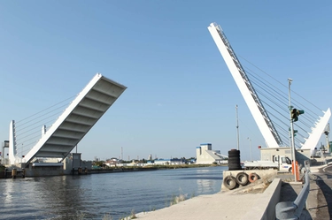 Ravenna, il ponte mobile riapre il 9 giugno