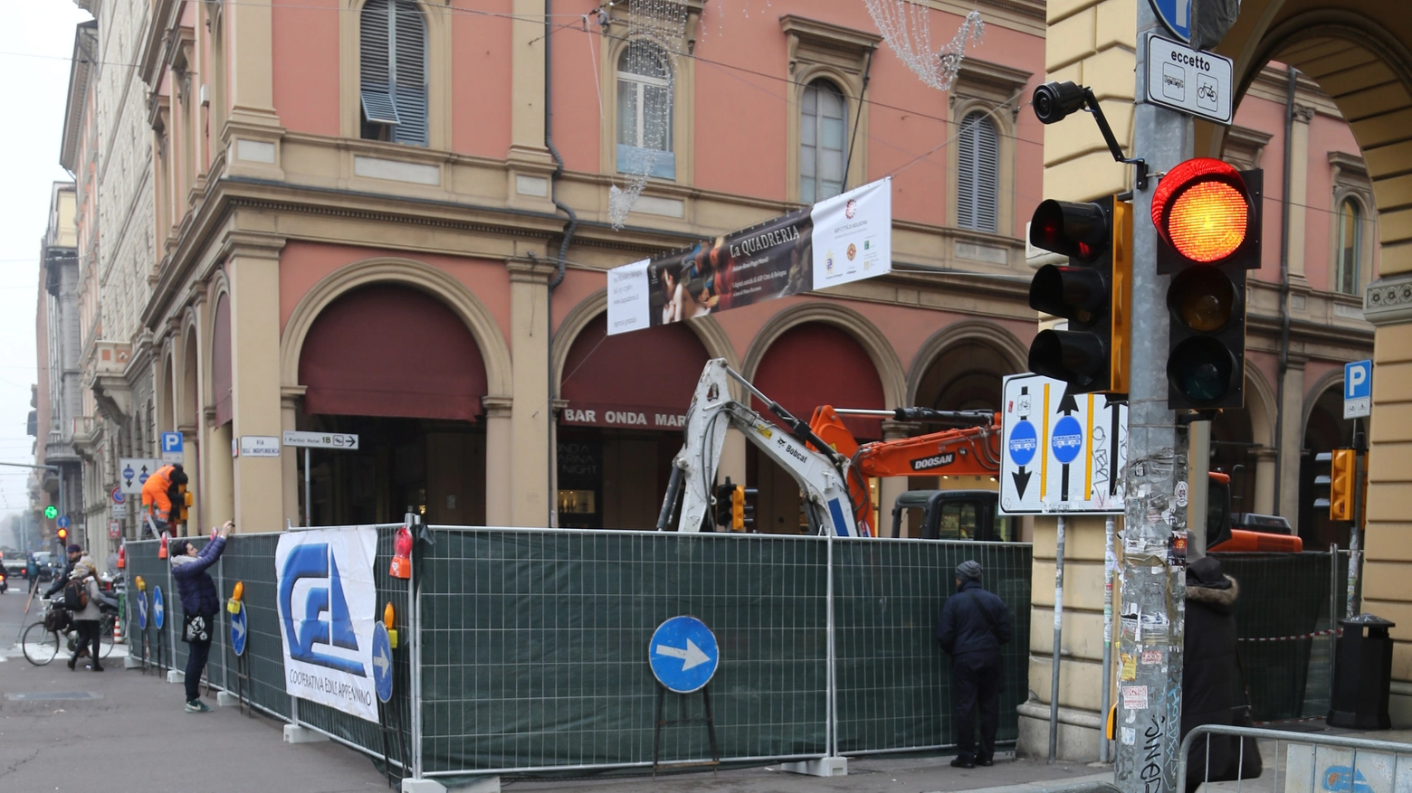 Lavori stradali a Bologna (FotoSchicchi)