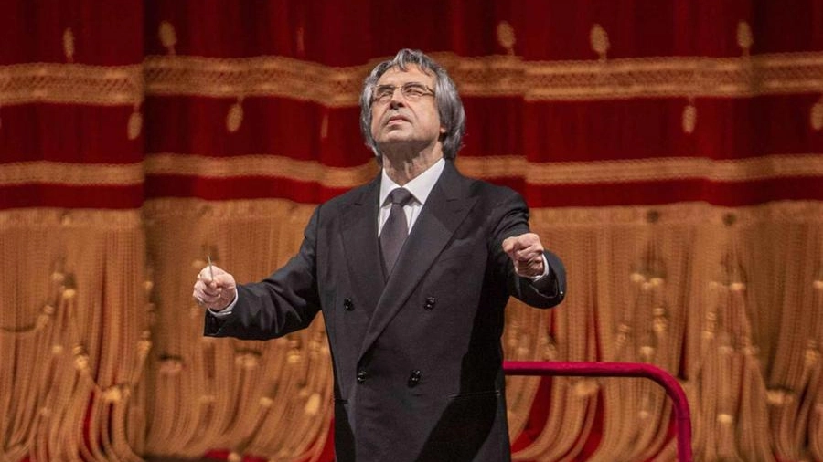 Il maestro Riccardo Muti dirige il concerto gran finale della domenica di Dante