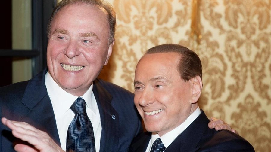 Ennio Doris, morto a 81 anni, assieme a Silvio Berlusconi 
