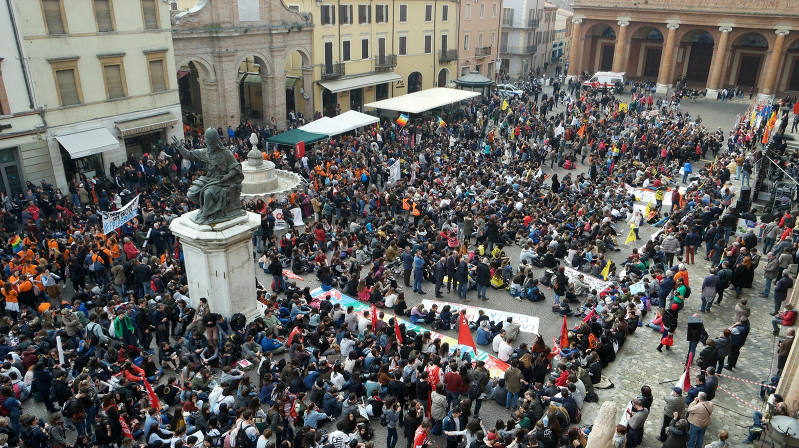 Rimini, la manifestazione di Rimini 