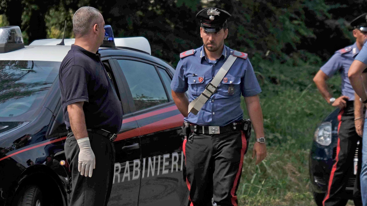 Le indagini sono affidate ai carabinieri (Foto d’archivio)