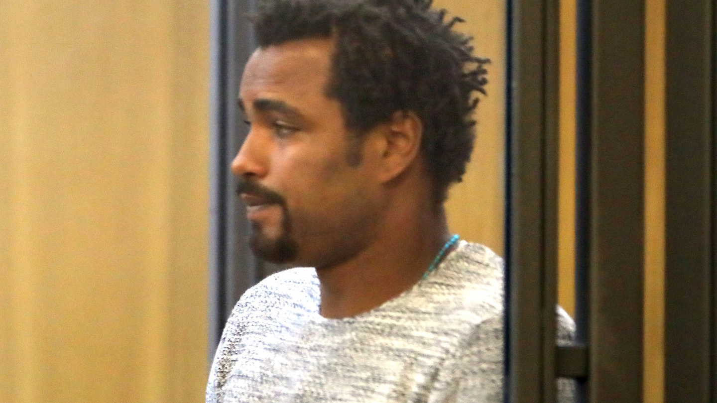 Edson Tavares ha tentato di togliersi la vita in cella dopo l’udienza del 27 aprile 