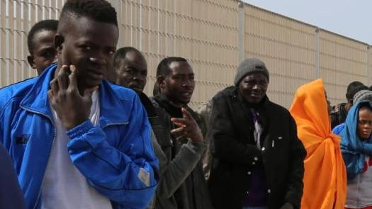 Migranti, continui arrivi in Italia e a Bologna