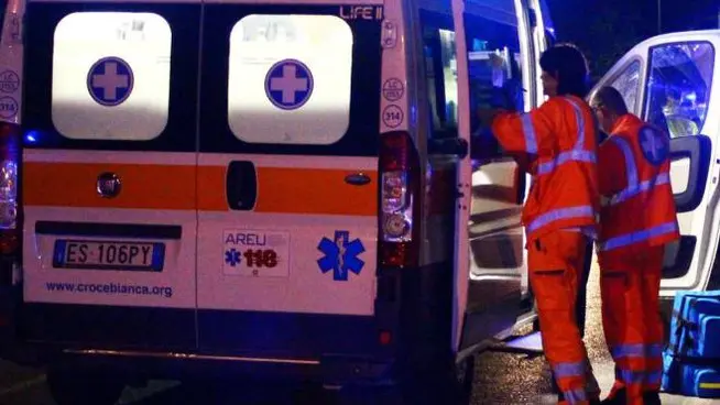 Incidente all'alba in superstrada ad Ascoli: due feriti