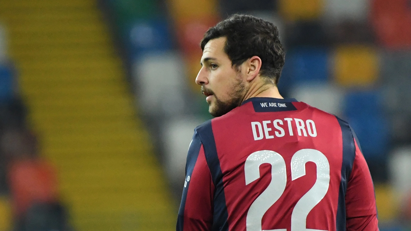 Mattia Destro, 28 anni, in rossoblù ha collezionato 29 reti in 112 partite (FotoSchicchi)