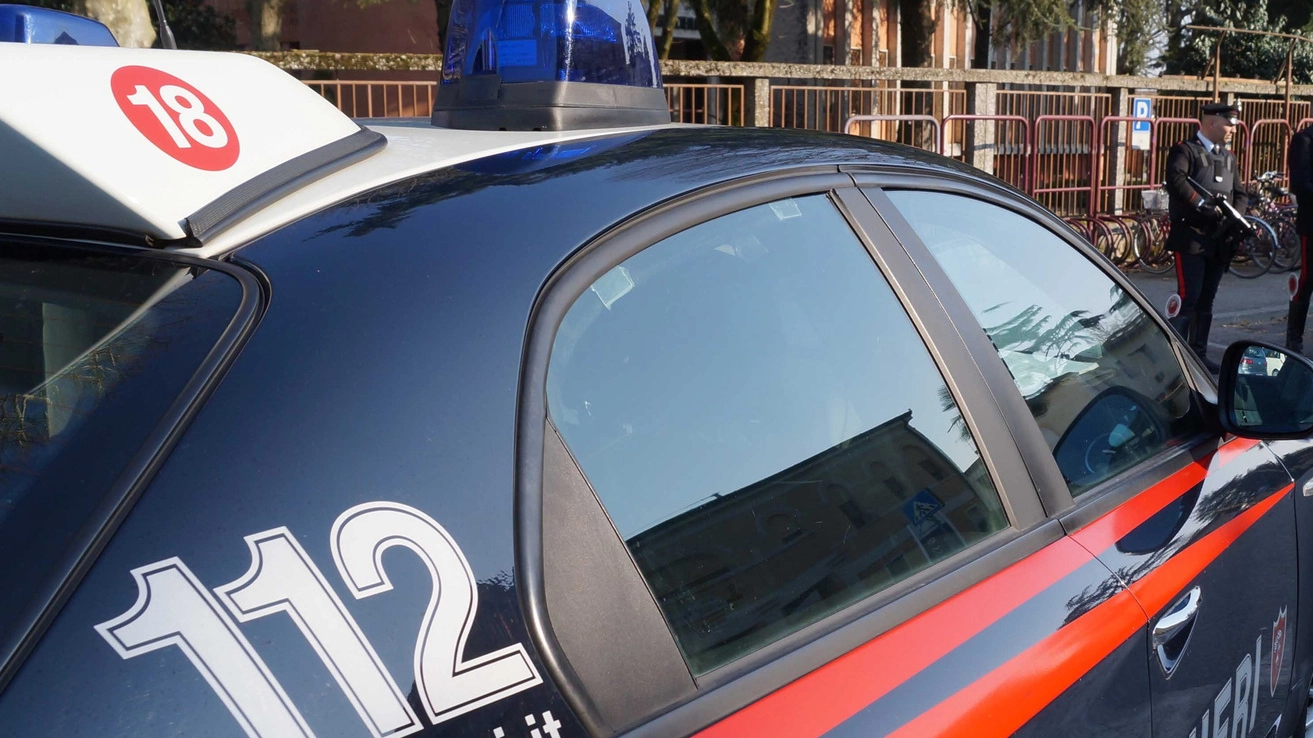 I carabinieri sono intervenuti a Badia per fermare l’uomo