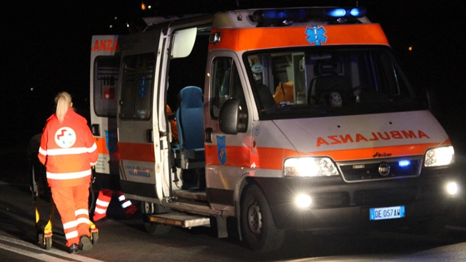 Sul posto l’ambulanza (foto d’archivio)