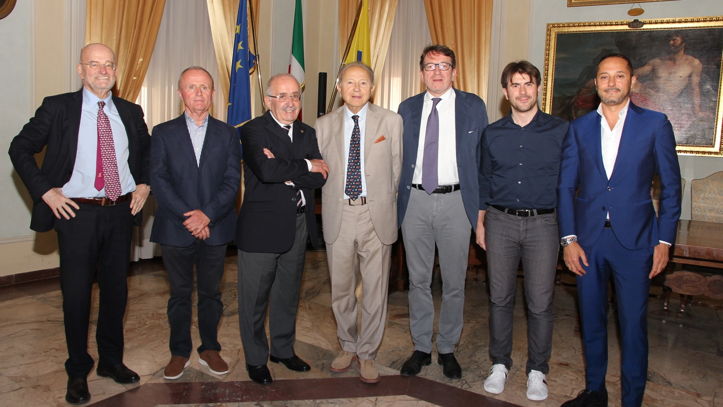 Il sindaco Muzzarelli e l’assessore Guerzoni hanno incontrato la nuova proprietà gialloblù