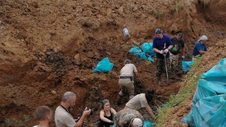 Un momento dei recenti scavi di luglio in Russia