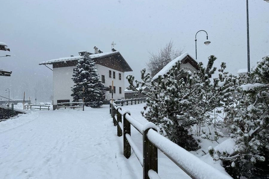 Neve in Veneto, imbiancate le Dolomiti e comuni a bassa quota: ecco dove