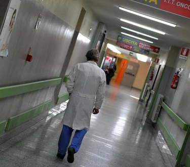 Padova, molestie sessuali sulle pazienti: infermiere in arresto
