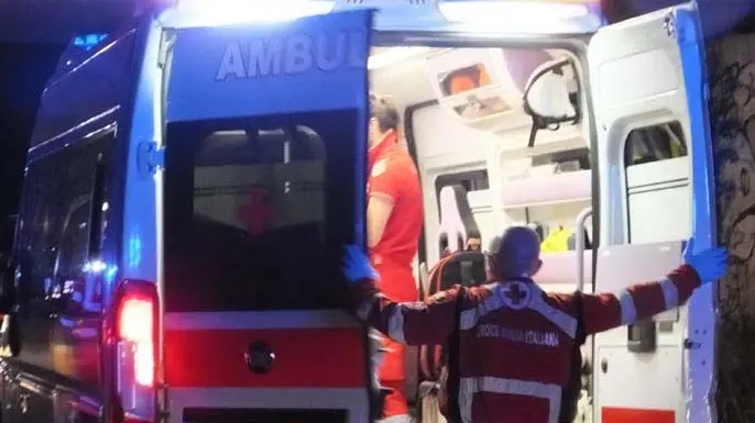 Il parto è avvenuto un ambulanza