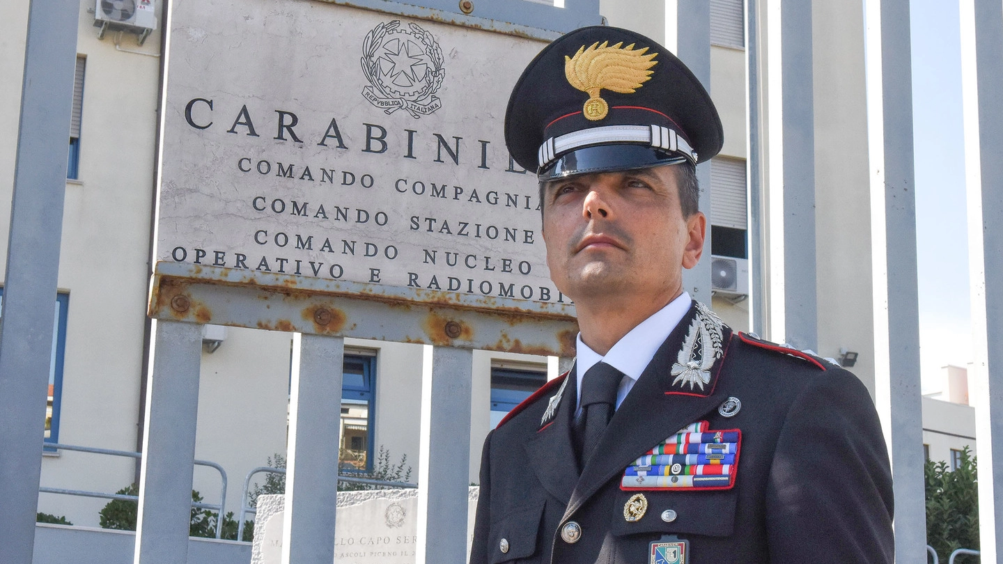 Il capitano Massimo Amicucci guida la Compagnia dei carabinieri di Civitanova