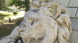 Il leone ai giardini pubblici di Corso Vittorio Emanuele