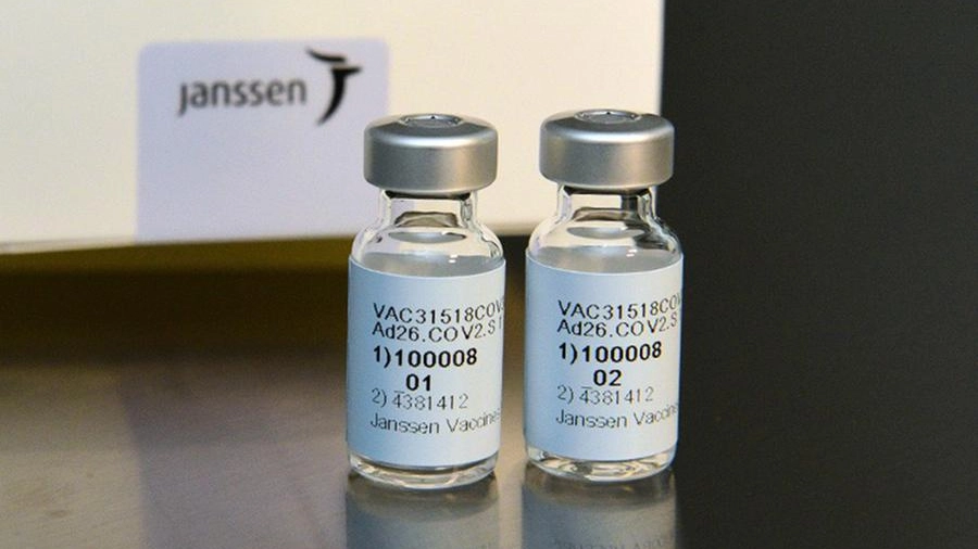 Il vaccino anti Covid Janssen di Johnson & Johnson (Imagoeconomica)