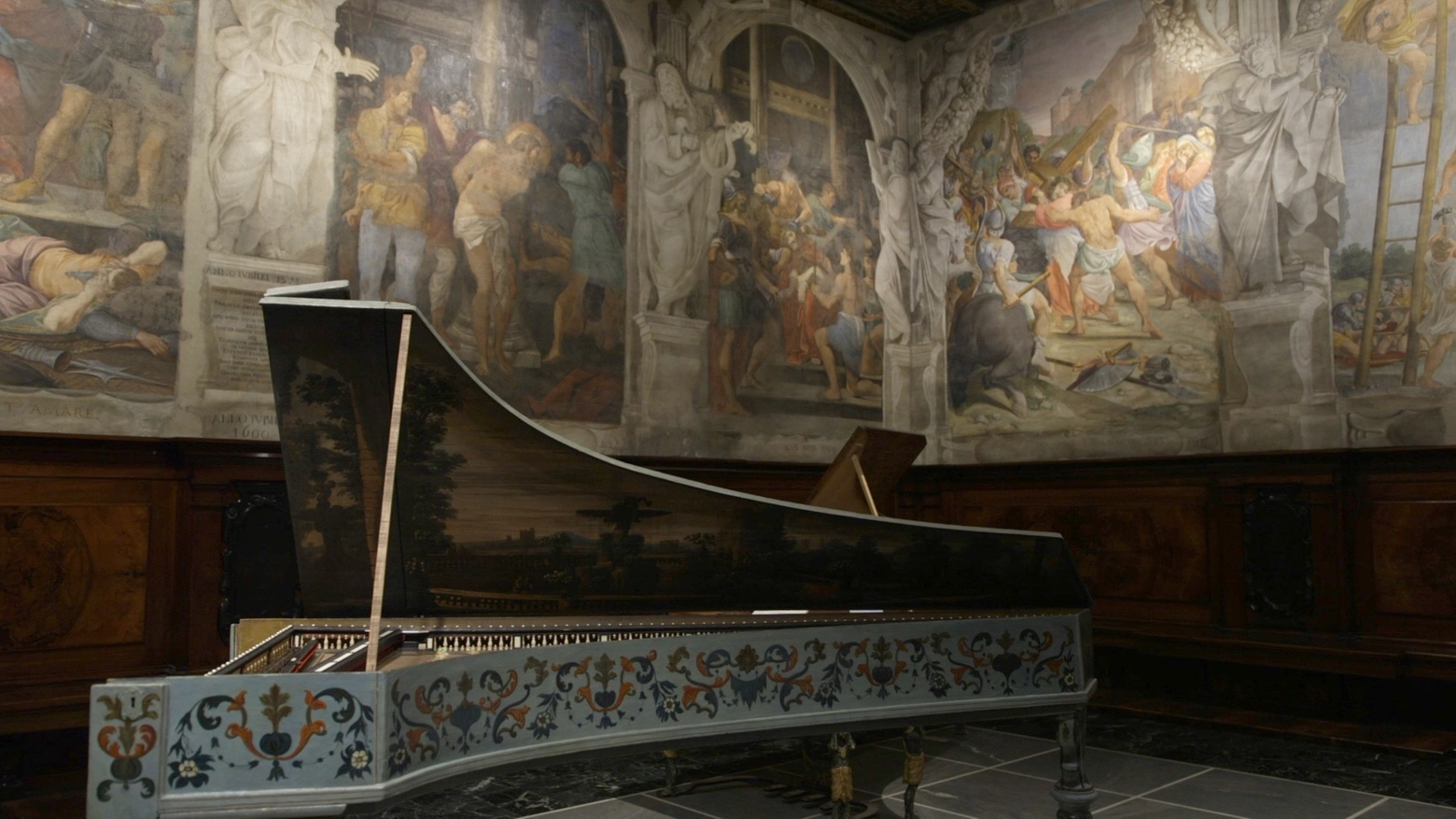 Bologna, uno degli strumenti musicali del Museo di San Colombano