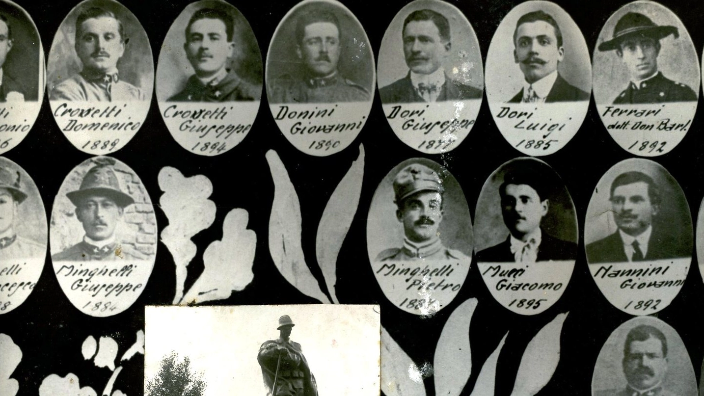 Un’effigie con alcuni dei Caduti di Pievepelago della Prima Guerra Mondiale