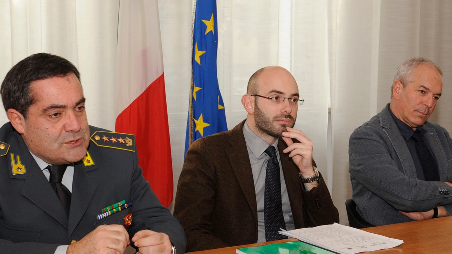Macerata, un momento della conferenza stampa (Foto Calavita)