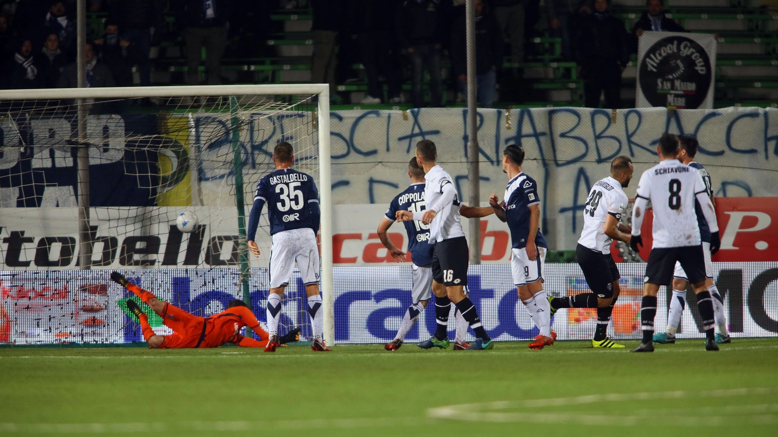 Il gol di Gennaro Scognamiglio (Foto LaPresse)