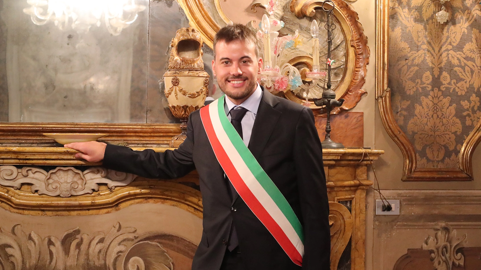 Marco Panieri al primo giorno da sindaco di Imola (Isolapress)