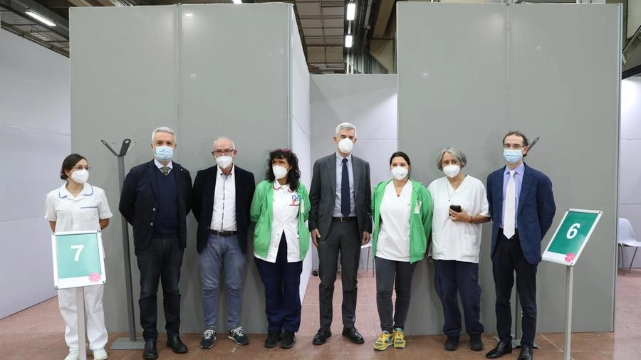 Inaugurato il nuovo hub vaccinale in Fiera a Bologna (Fotoschicchi)